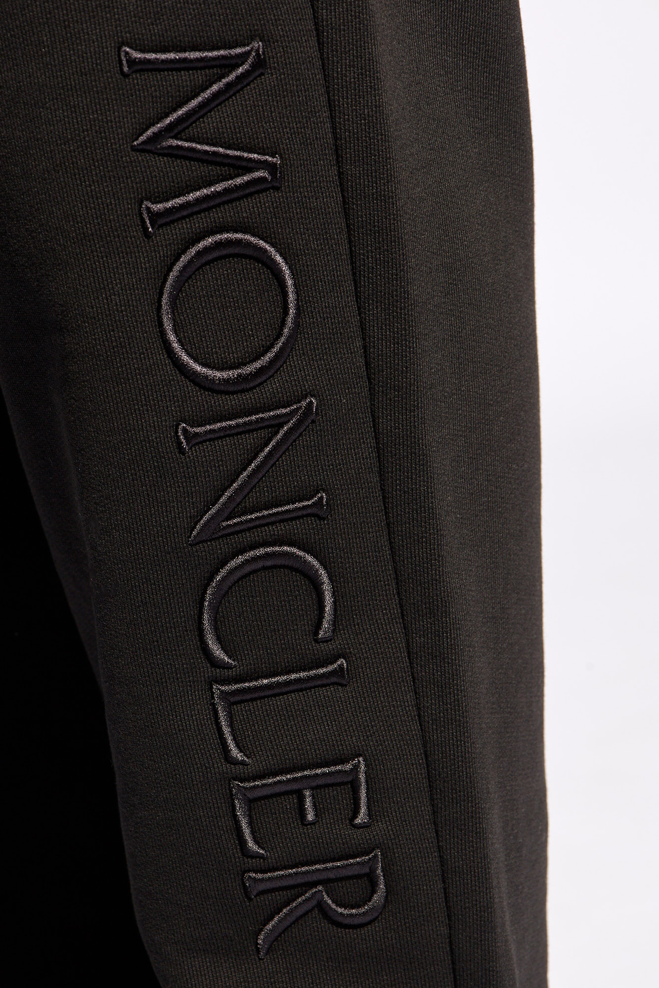 Moncler X Awake Sweatpants – Haiendo Shop